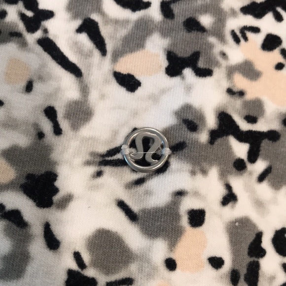 Lululemon after asana hoodie - Picture 3 of 11